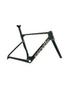 Magic black 56cm 2027